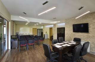 Отель Hotel Fobra Подгорица-5