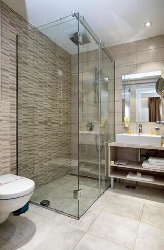 Отель Hotel Fobra Подгорица Двухместный номер Делюкс с 2 отдельными кроватями-28